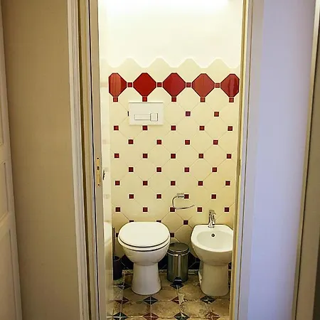 아파트 Palazzo Nicastro Gh - Red House 아볼라